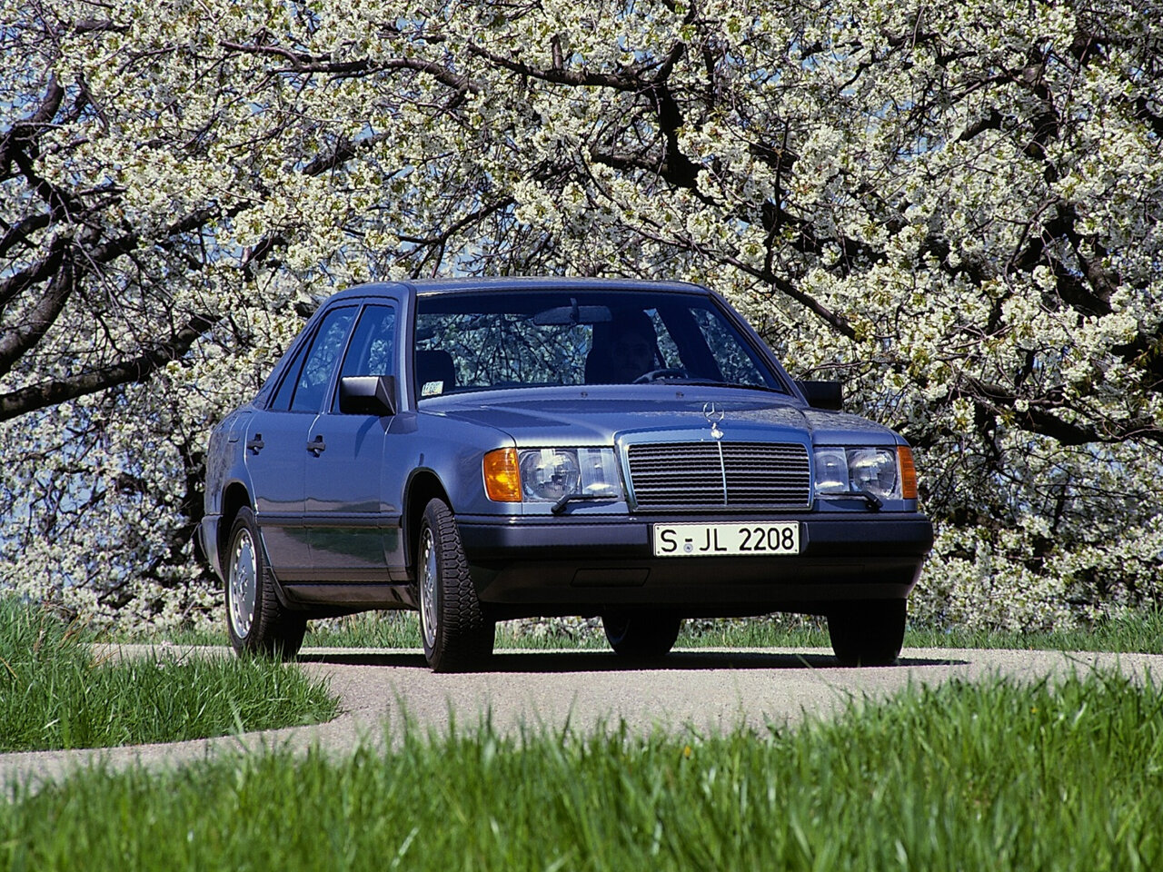 Mercedes-Benz W124 1984 – 1993