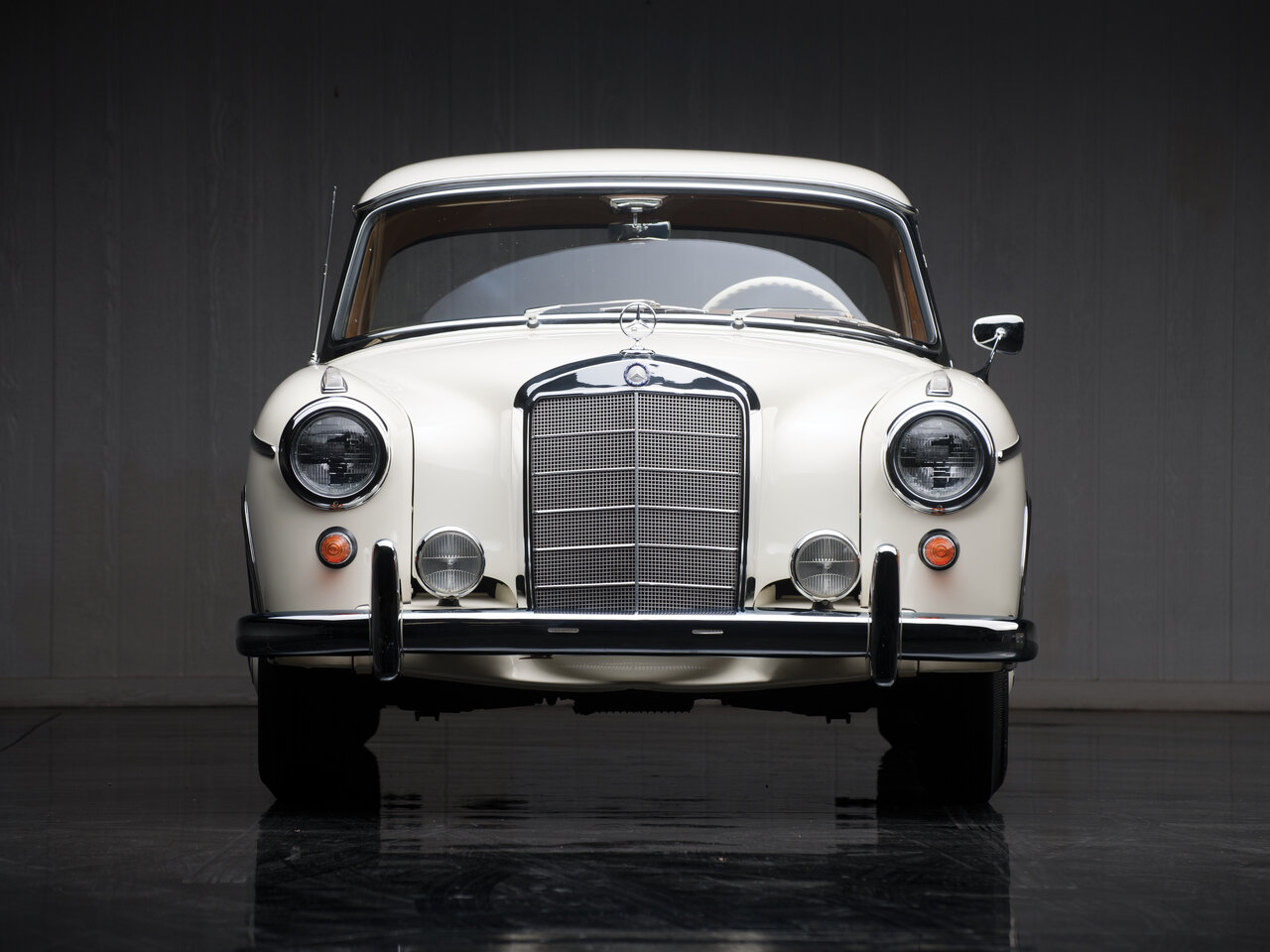 Mercedes-Benz W180 II