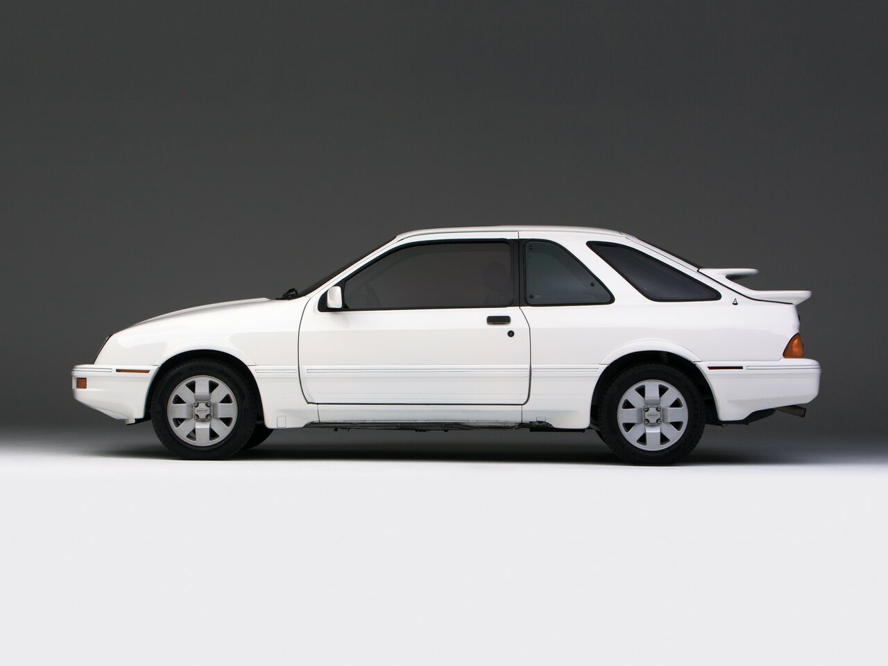 Merkur XR4Ti Хэтчбек 3 дв.