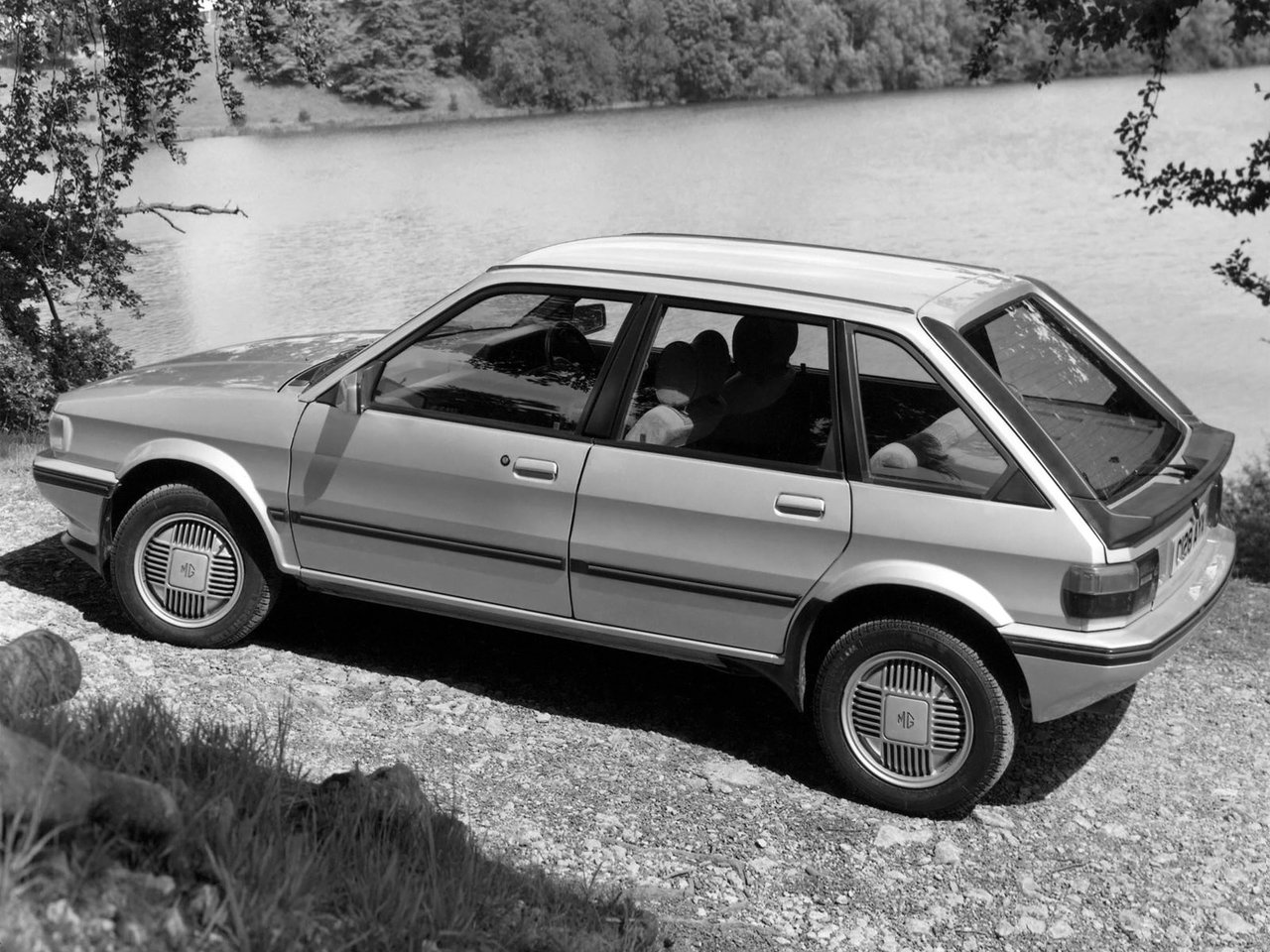 MG Maestro Хэтчбек 5 дв.