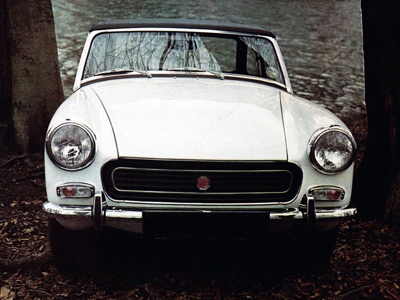 MG Midget Родстер
