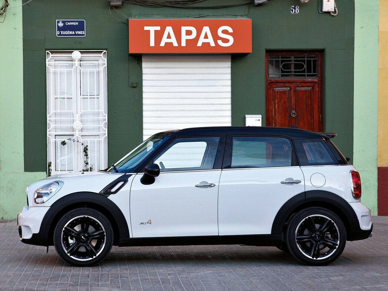 Mini Countryman I