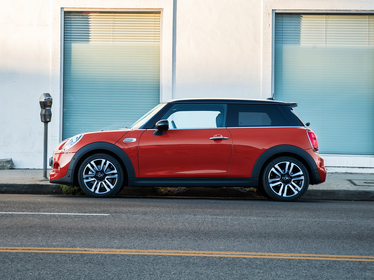 Mini Hatch III (F55/F56) Рестайлинг