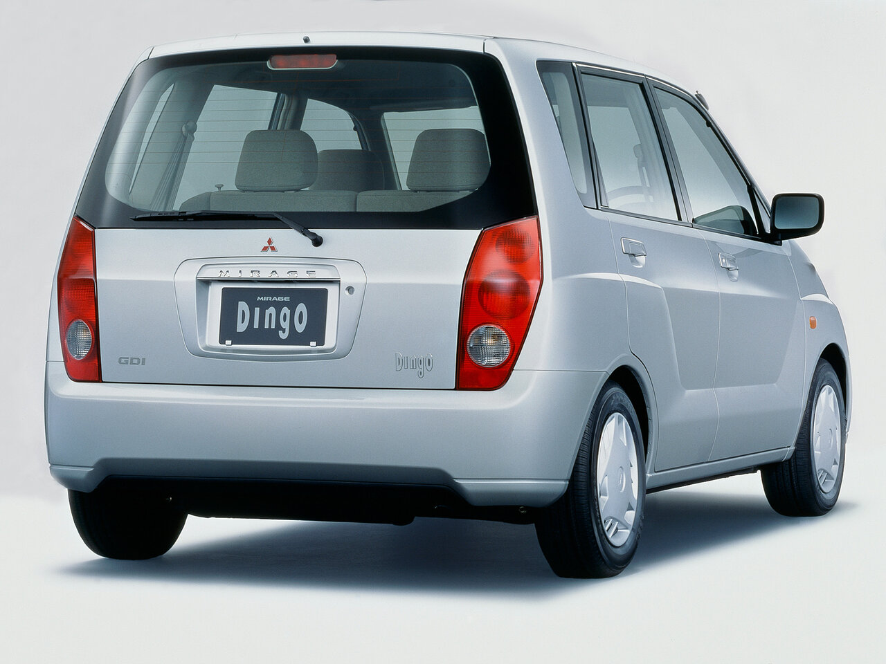 Mitsubishi Dingo I
