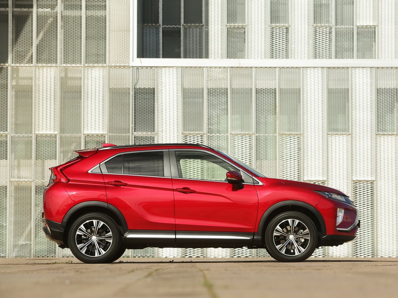 Mitsubishi Eclipse Cross I