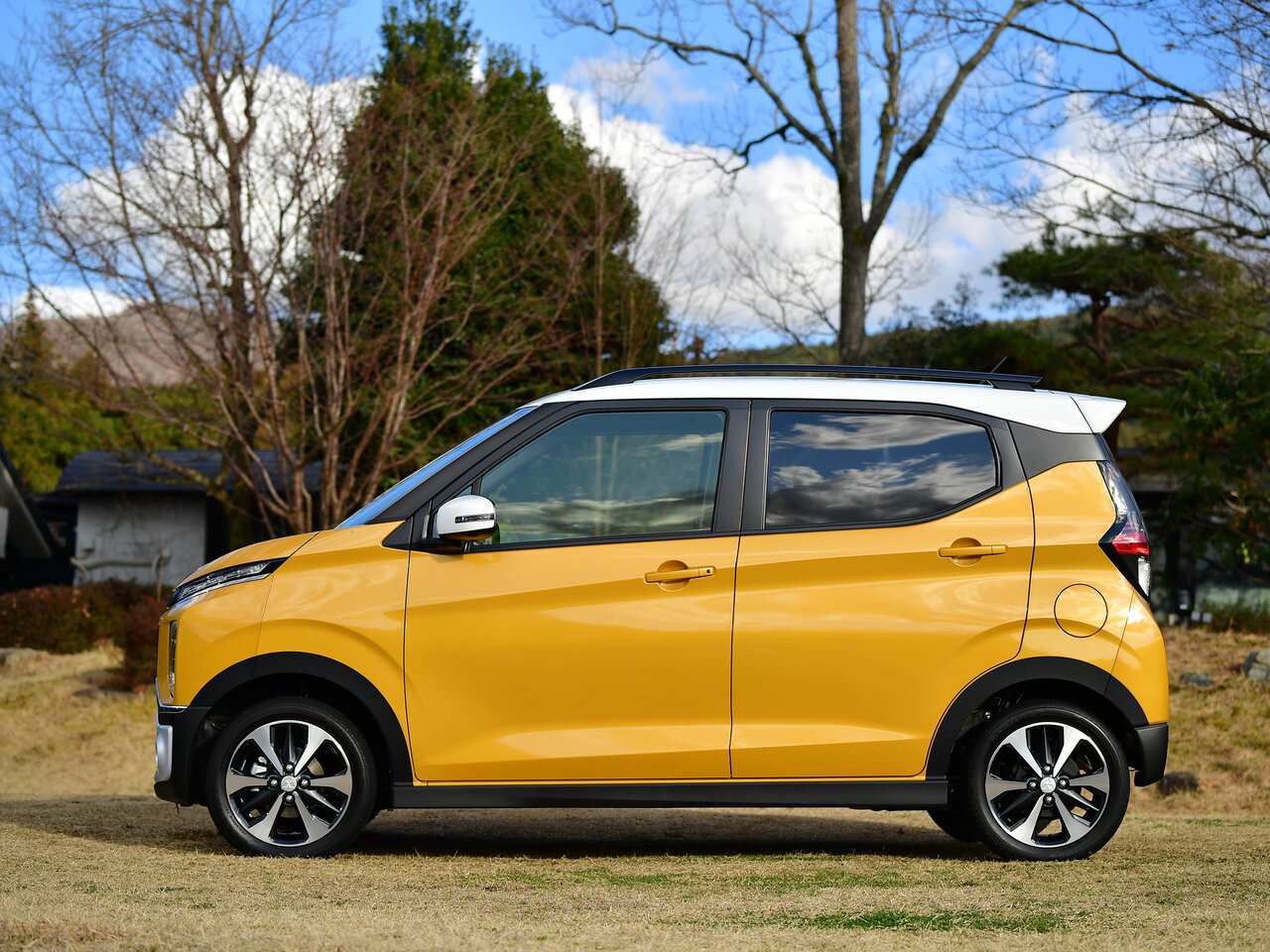 Mitsubishi eK X I