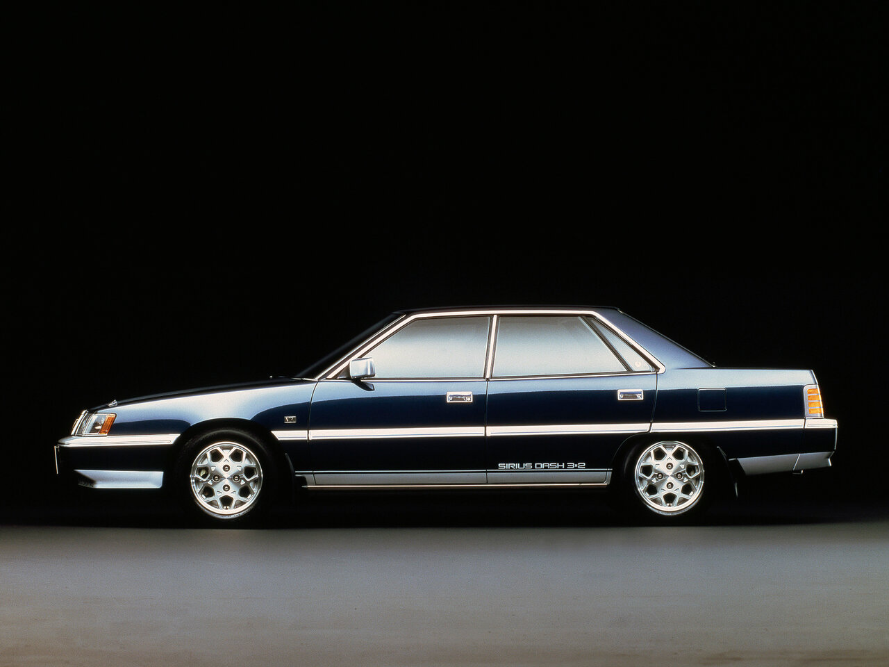 Mitsubishi Eterna V