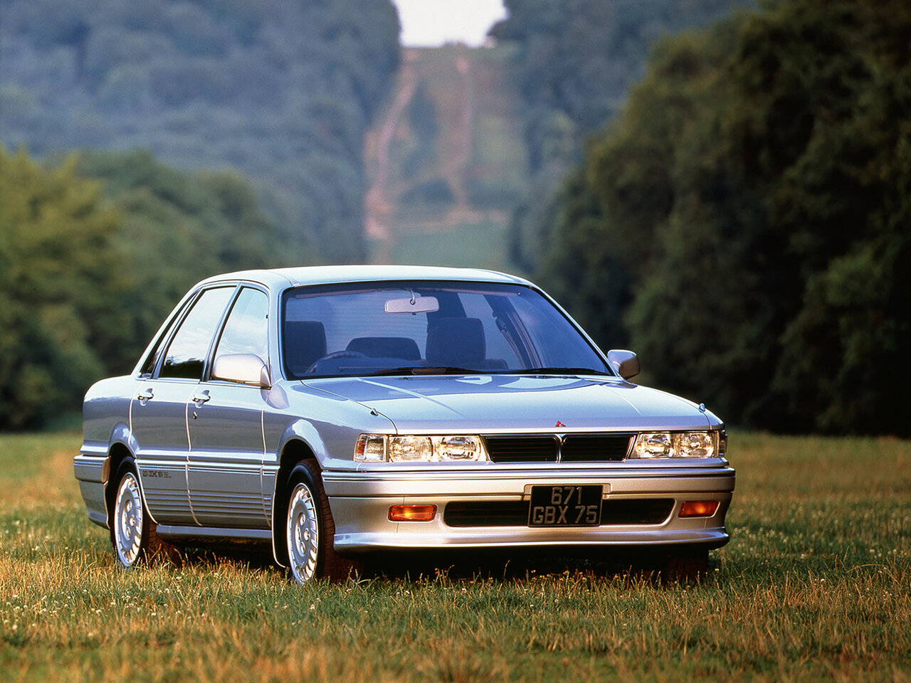 Mitsubishi Galant VI