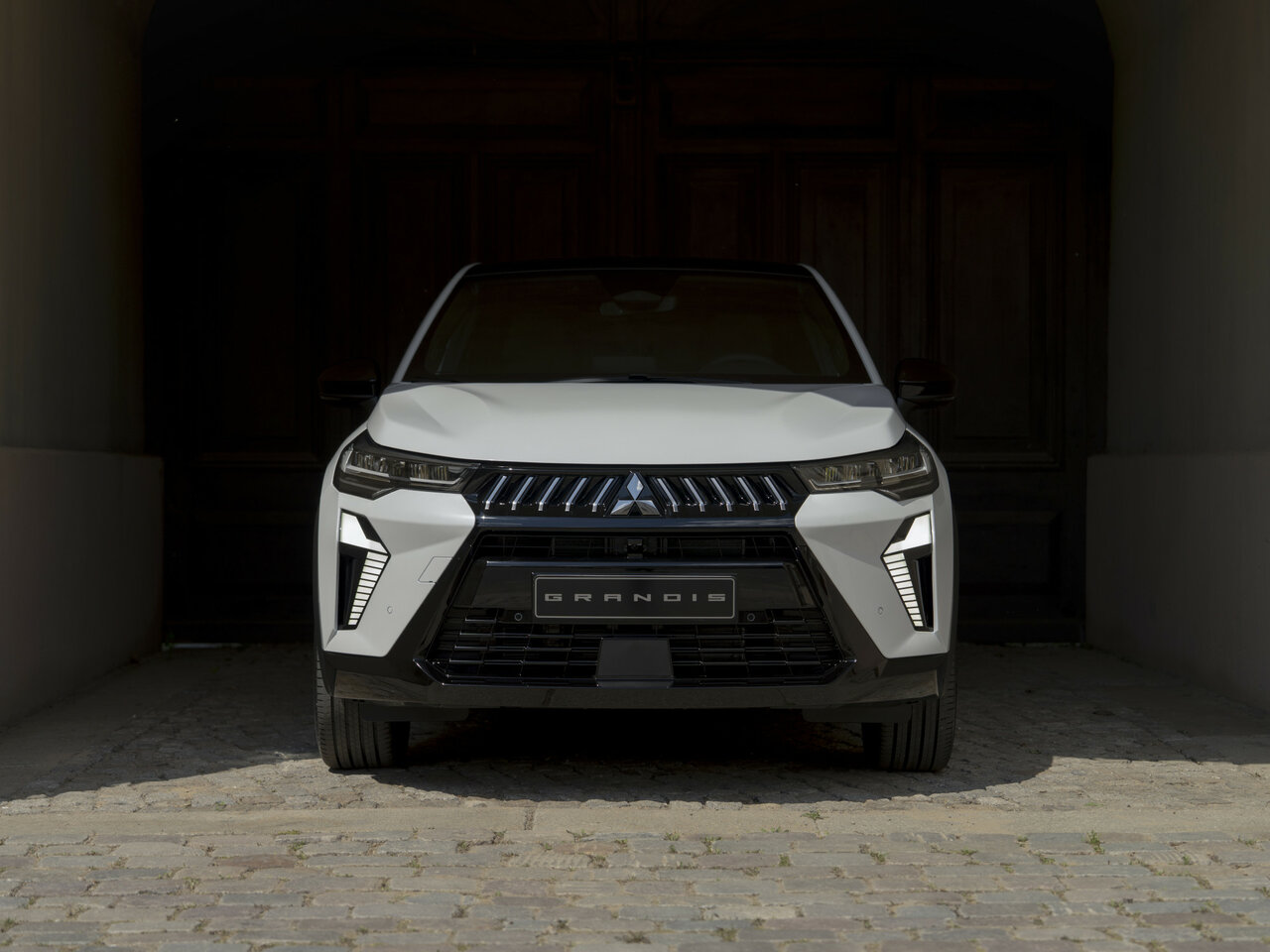 Mitsubishi Grandis II