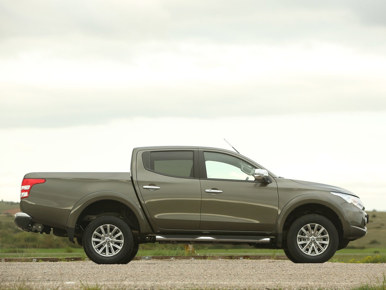 Mitsubishi L200 V