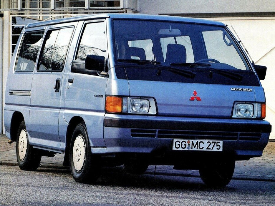 Mitsubishi L300 II