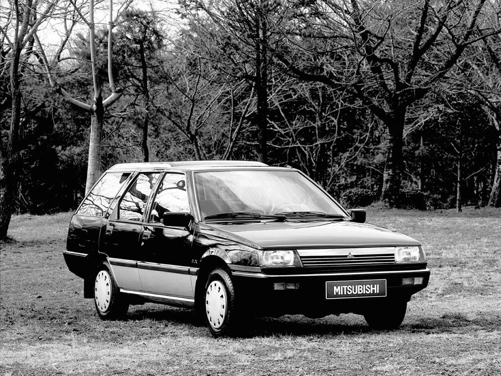 Mitsubishi Lancer IV