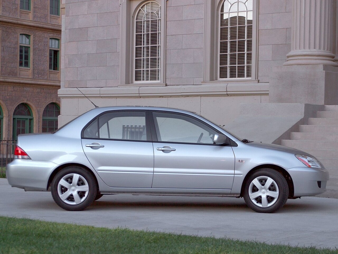 Mitsubishi Lancer IX