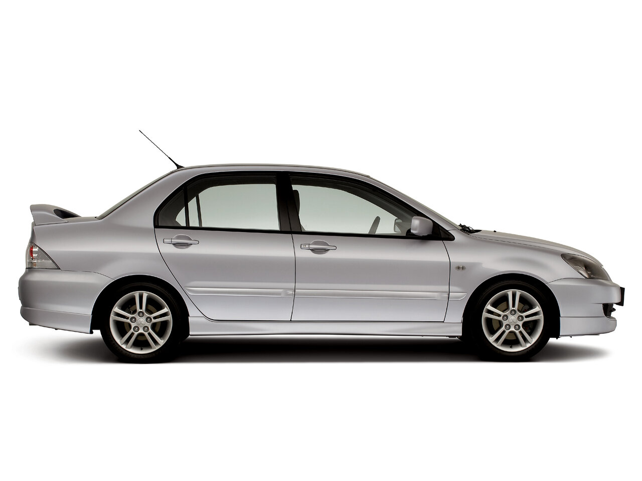 Mitsubishi Lancer IX Рестайлинг