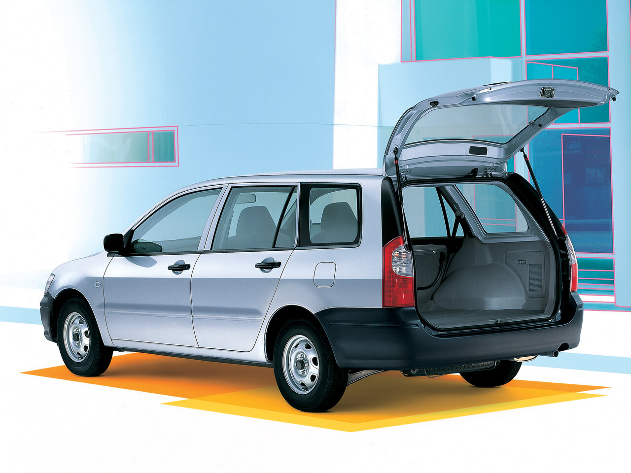 Mitsubishi Lancer Cargo CS2V