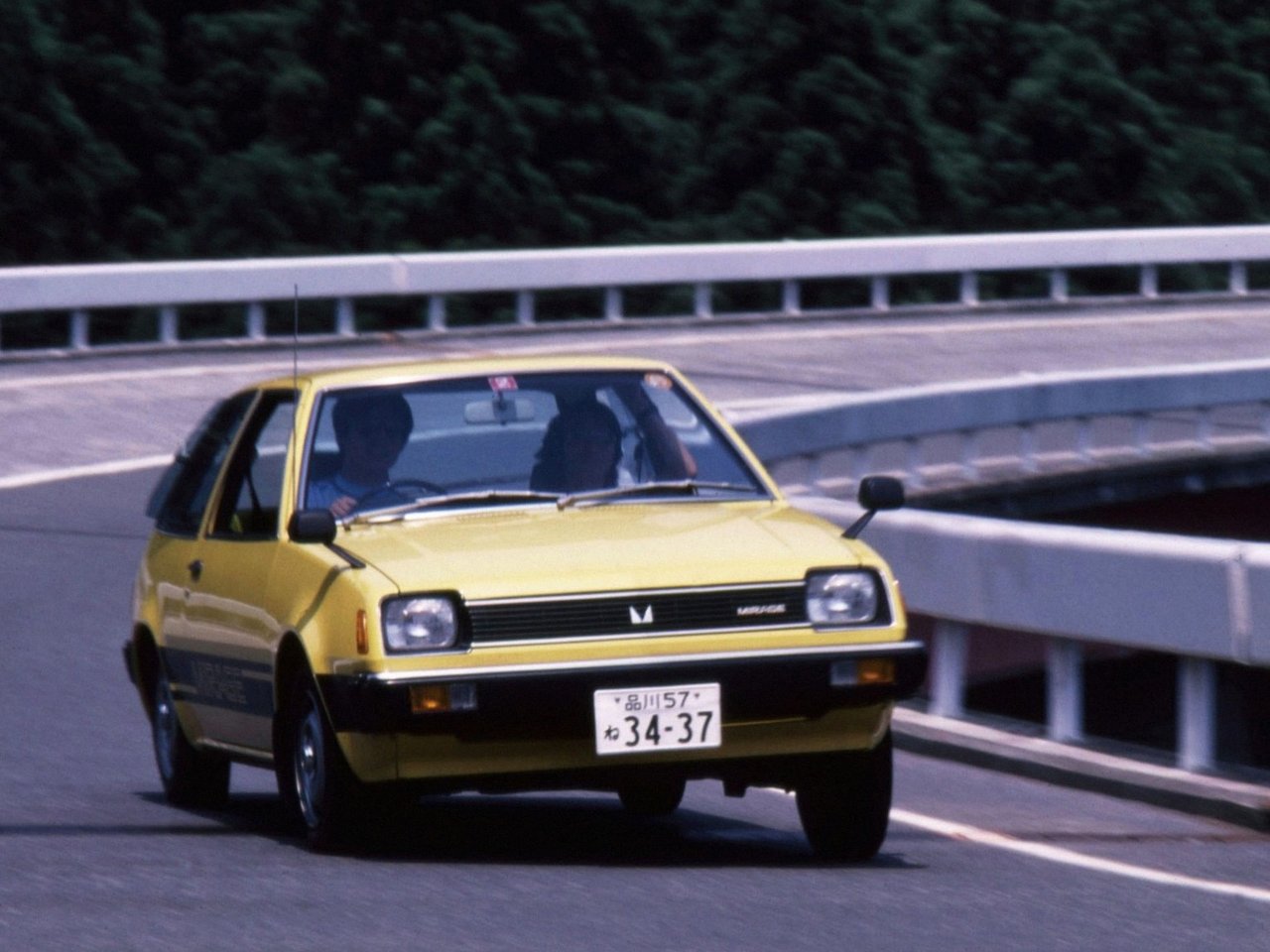Mitsubishi Mirage I