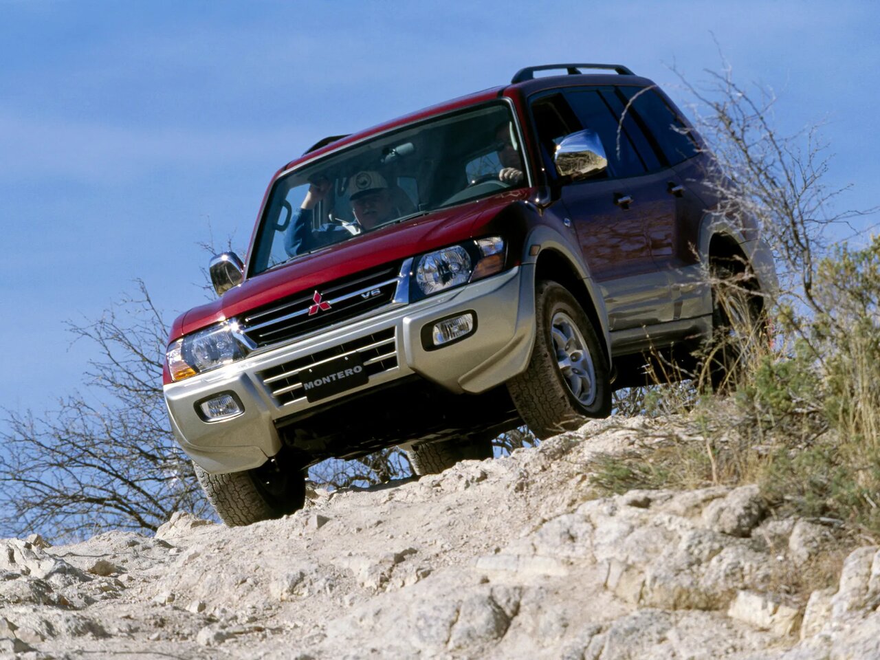 Mitsubishi Montero III