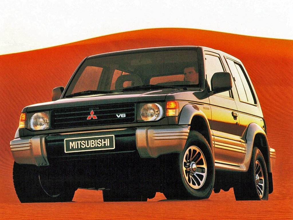 Mitsubishi Montero II