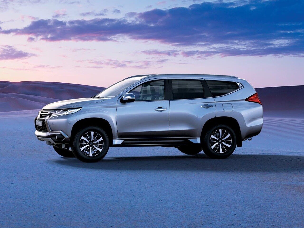 Mitsubishi Montero Sport III