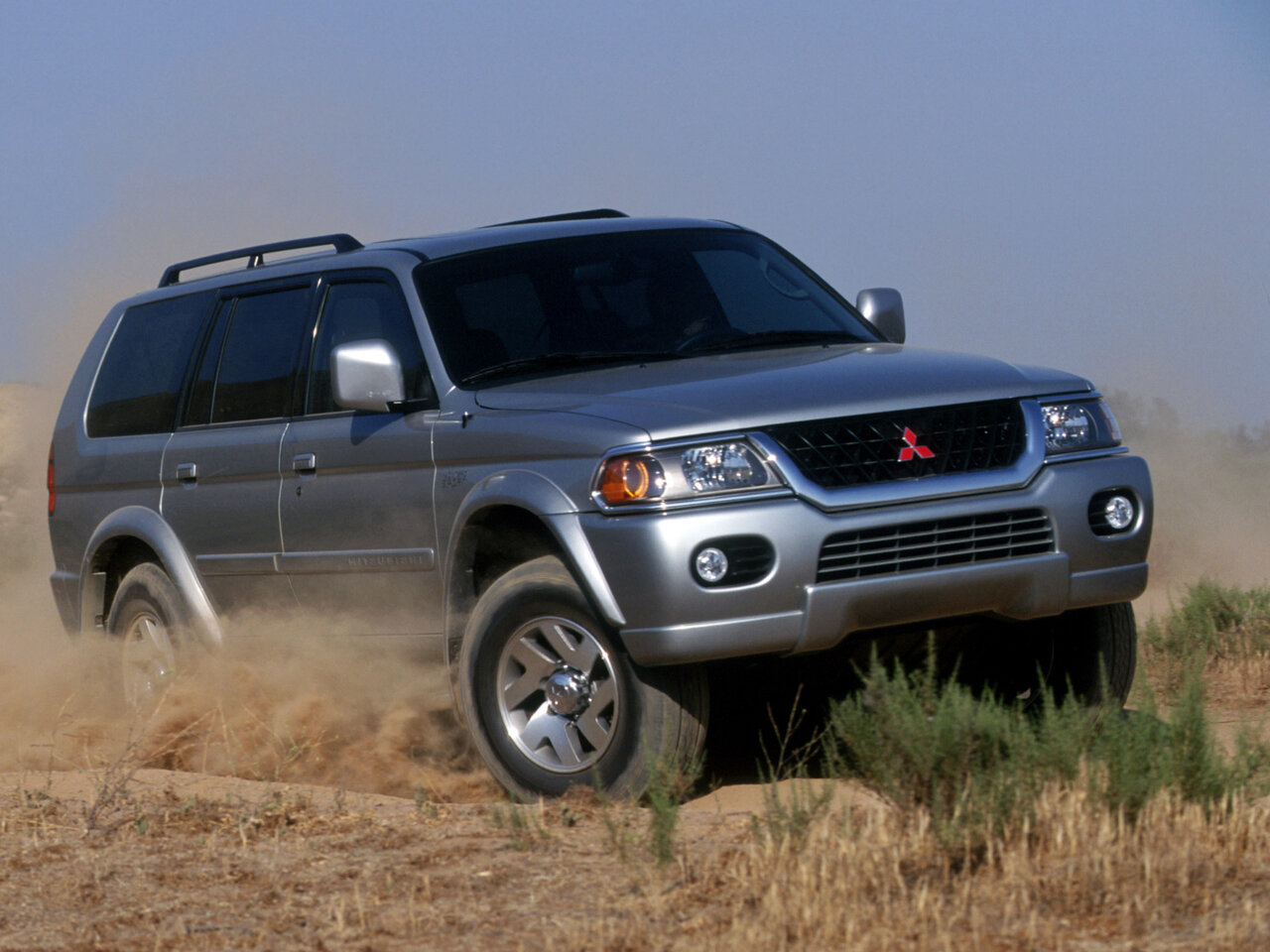 Mitsubishi Montero Sport I