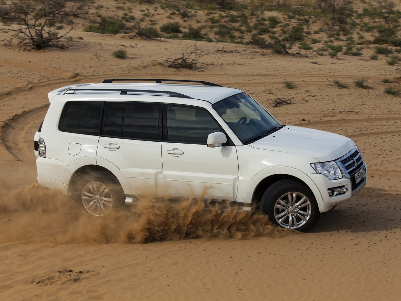 Mitsubishi Pajero IV Рестайлинг 2