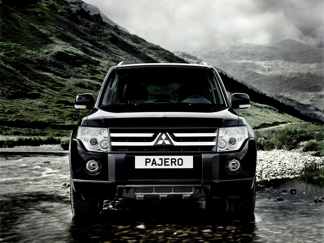 Mitsubishi Pajero IV