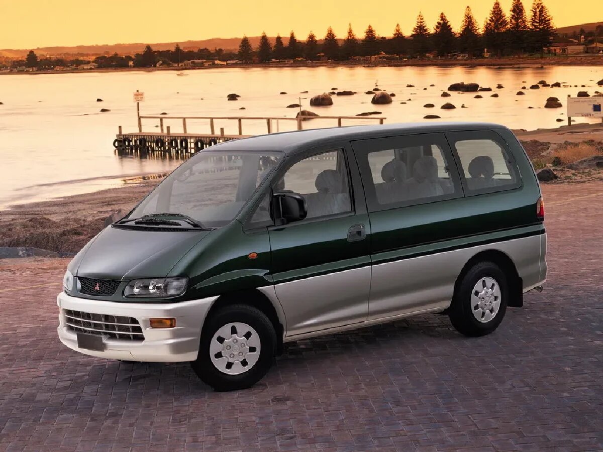 Mitsubishi Space Gear I Рестайлинг