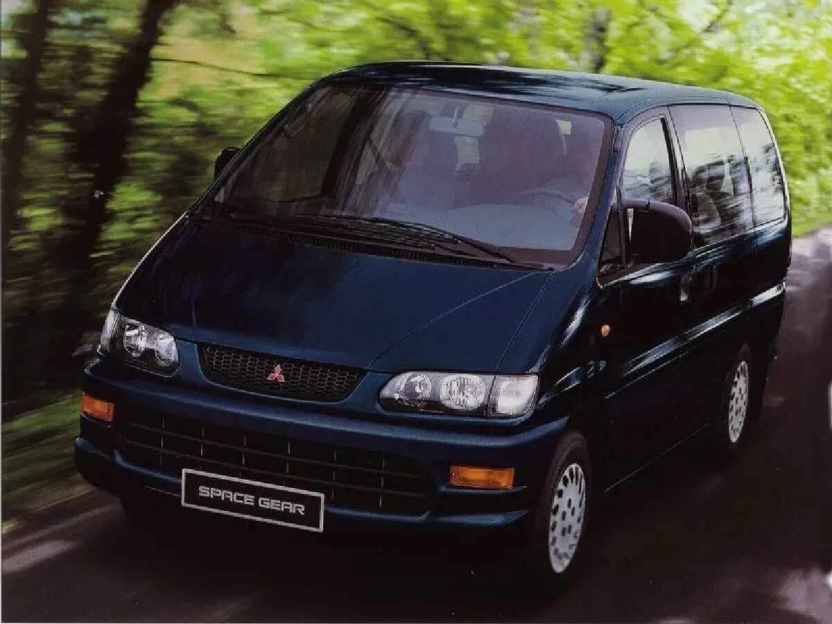 Mitsubishi Space Gear I Рестайлинг