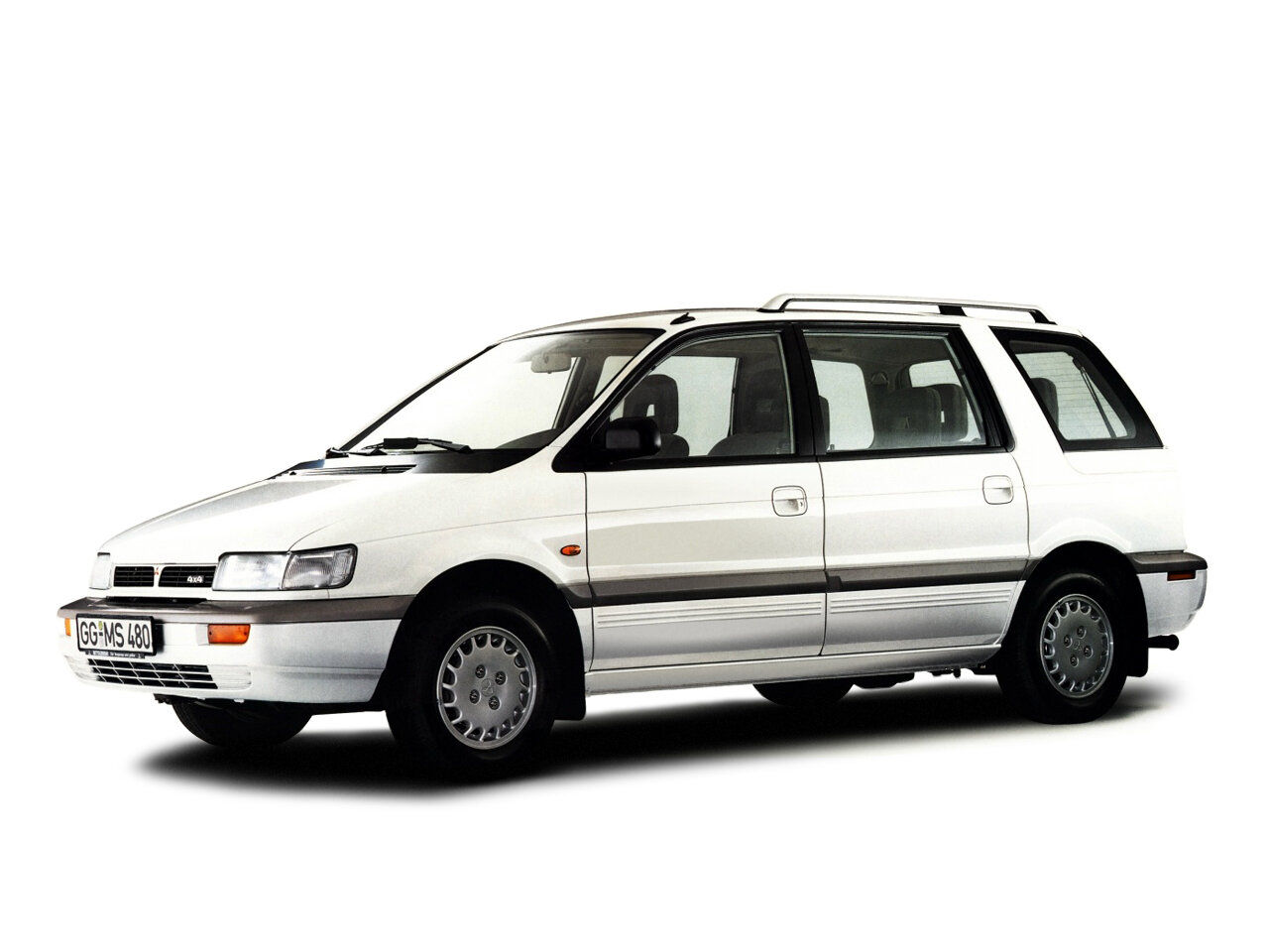 Mitsubishi Space Wagon II