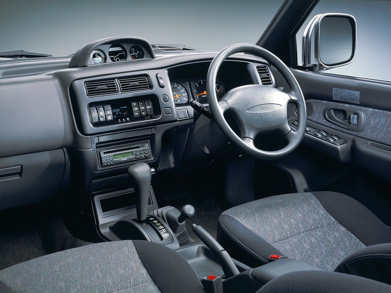 Mitsubishi Strada II