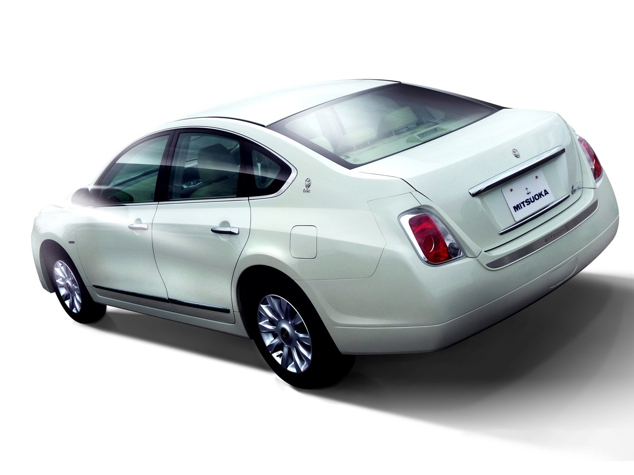 Mitsuoka Galue III