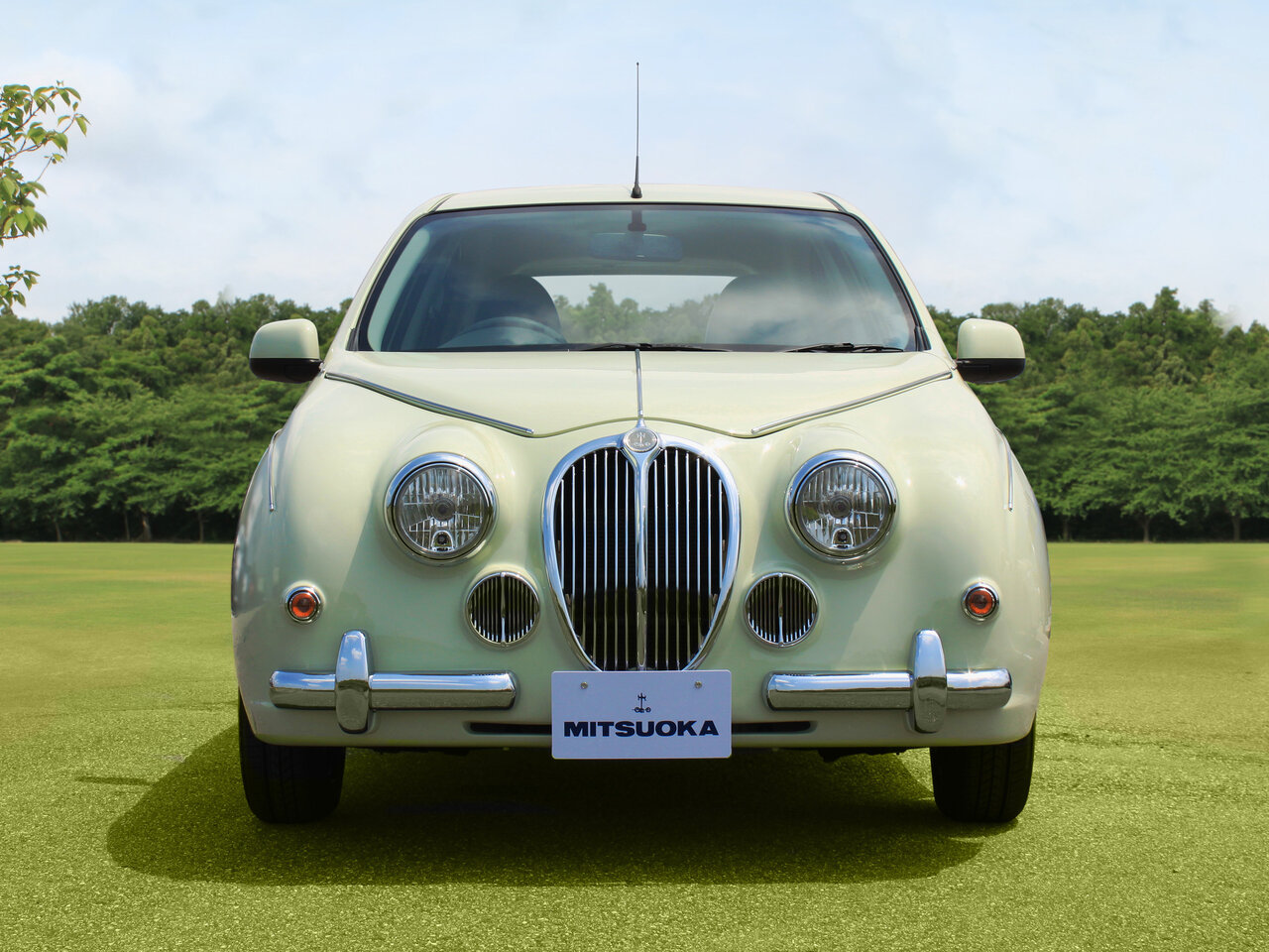 Mitsuoka Viewt III (K13)