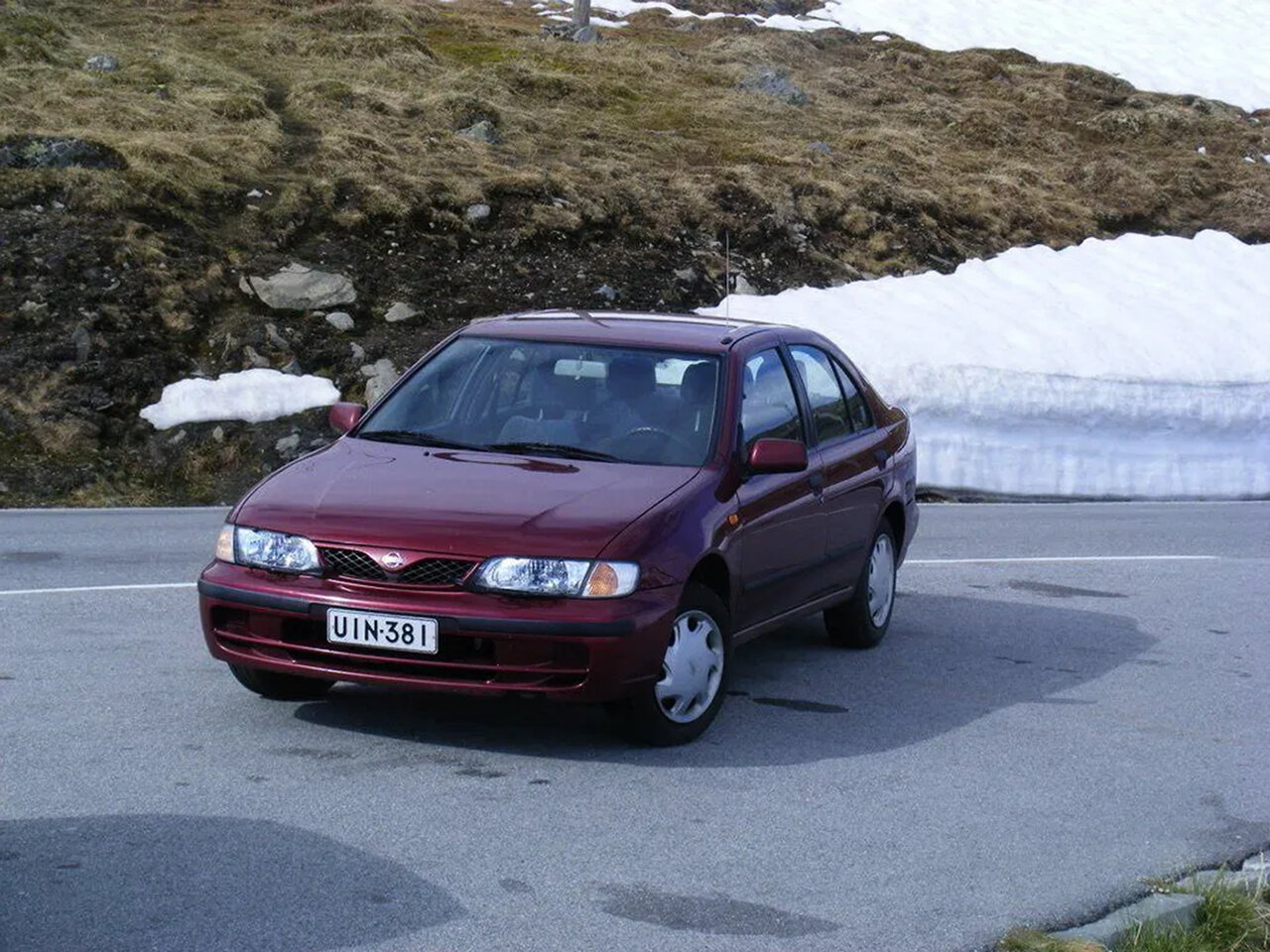 Nissan Almera I (N15)