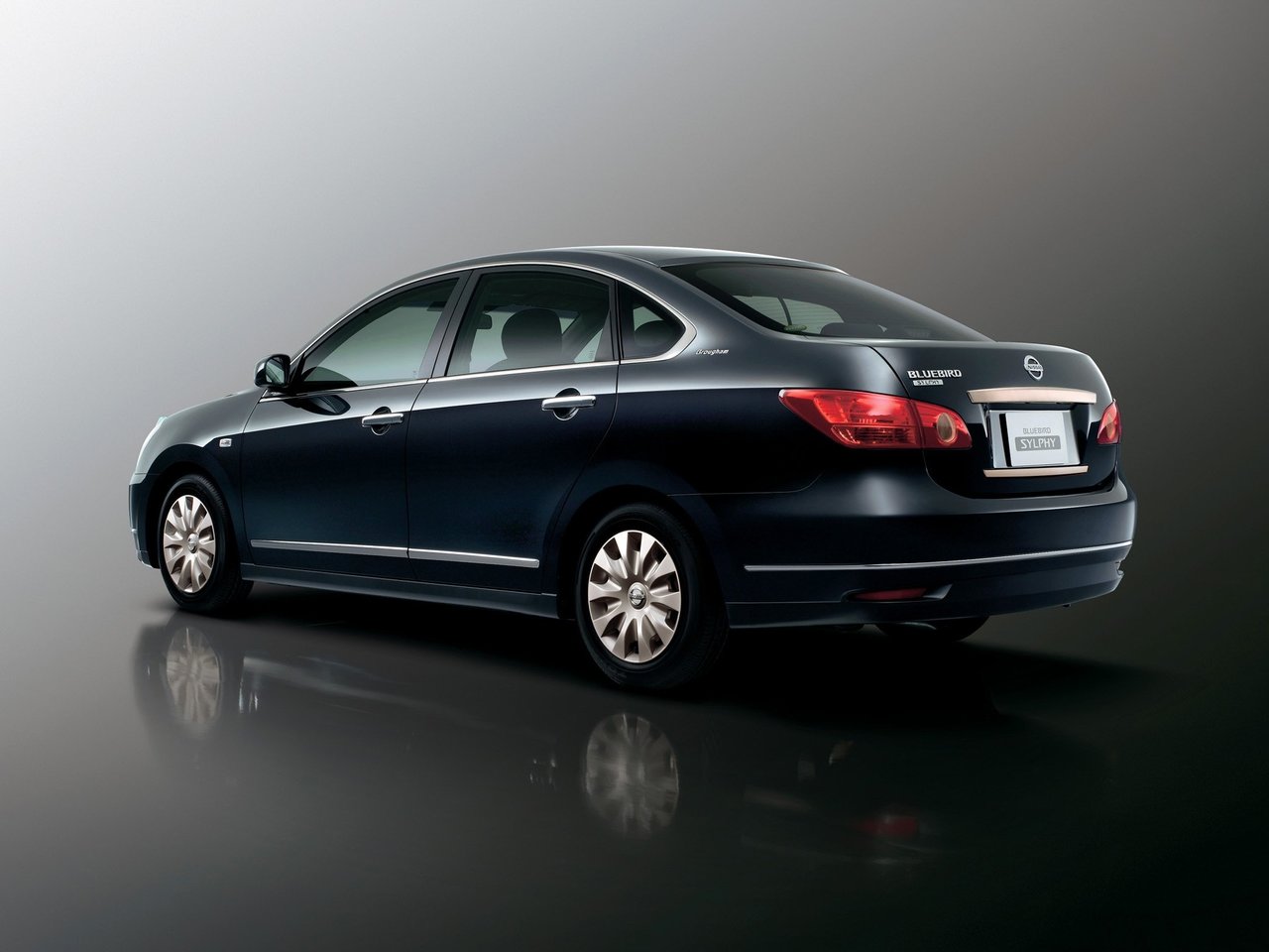 Nissan Bluebird Sylphy II (G11)