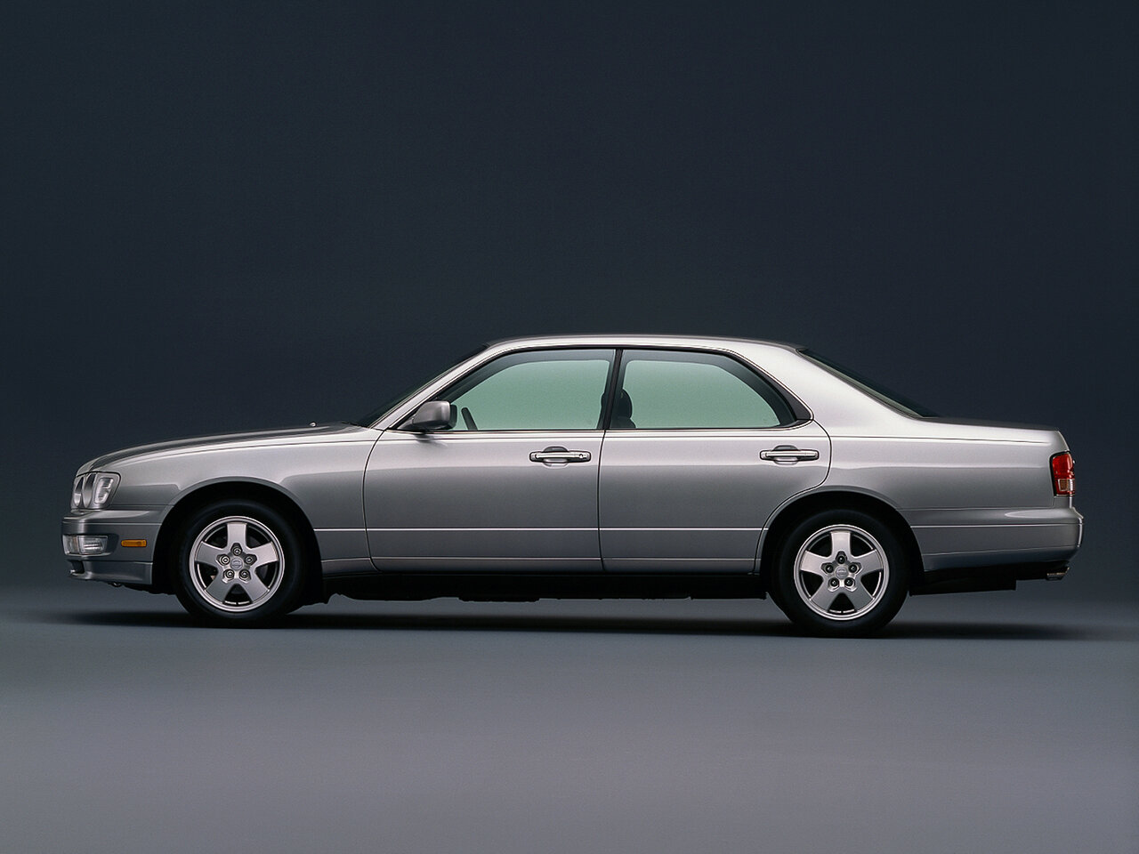 Nissan Cedric IX (Y33)