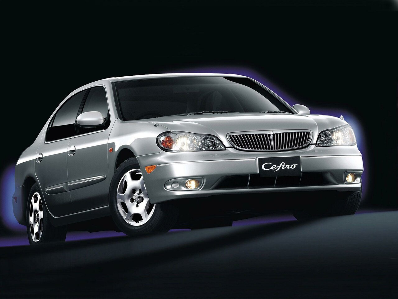Nissan Cefiro III (A33)