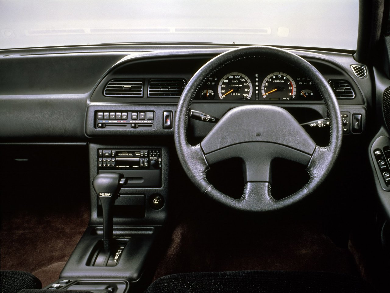 Nissan Cefiro I (A31)