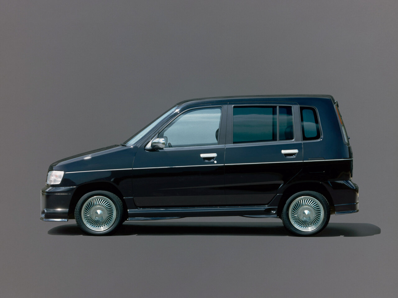 Nissan Cube I (Z10)