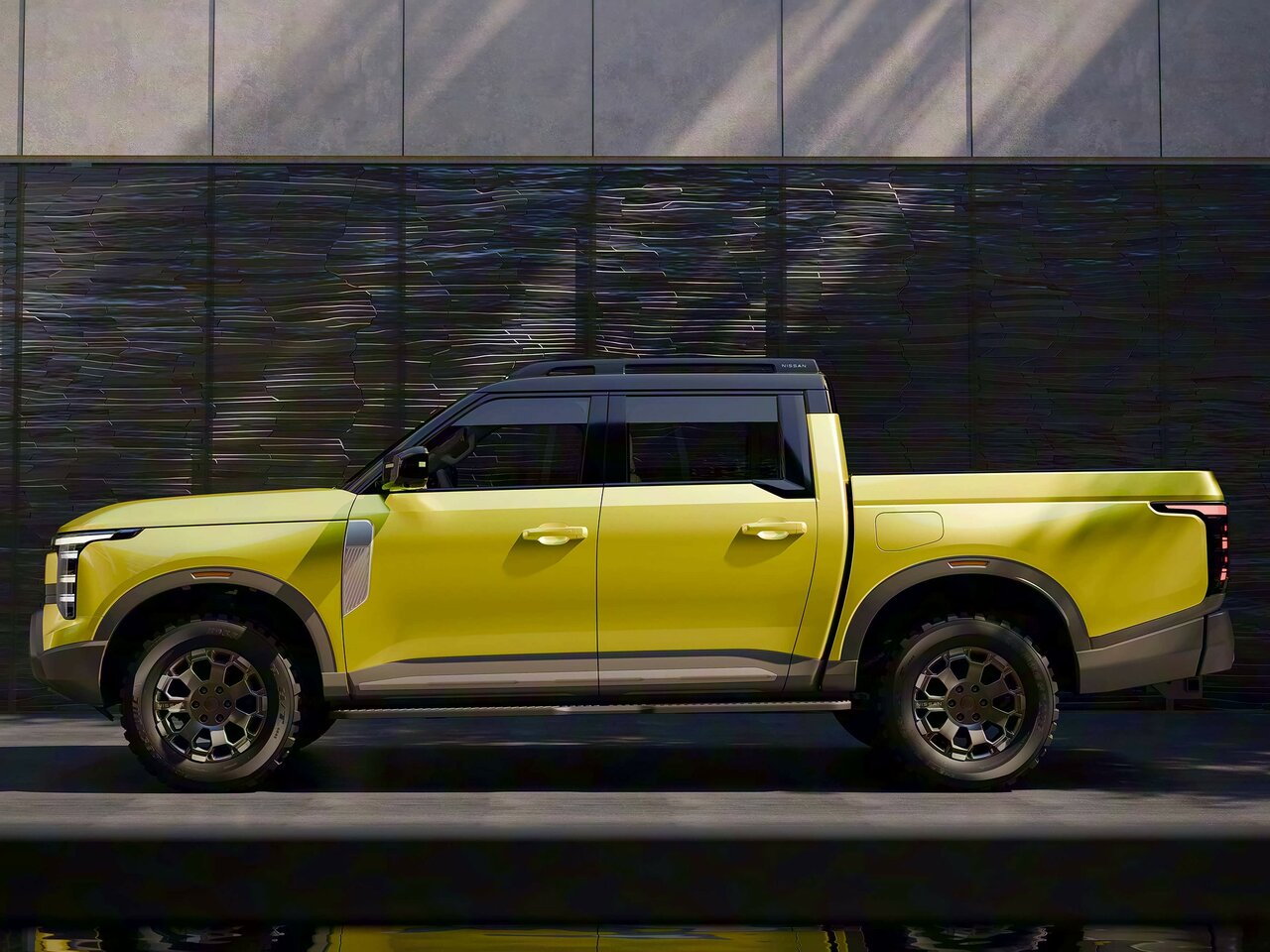 Nissan Frontier Pro Пикап Двойная кабина