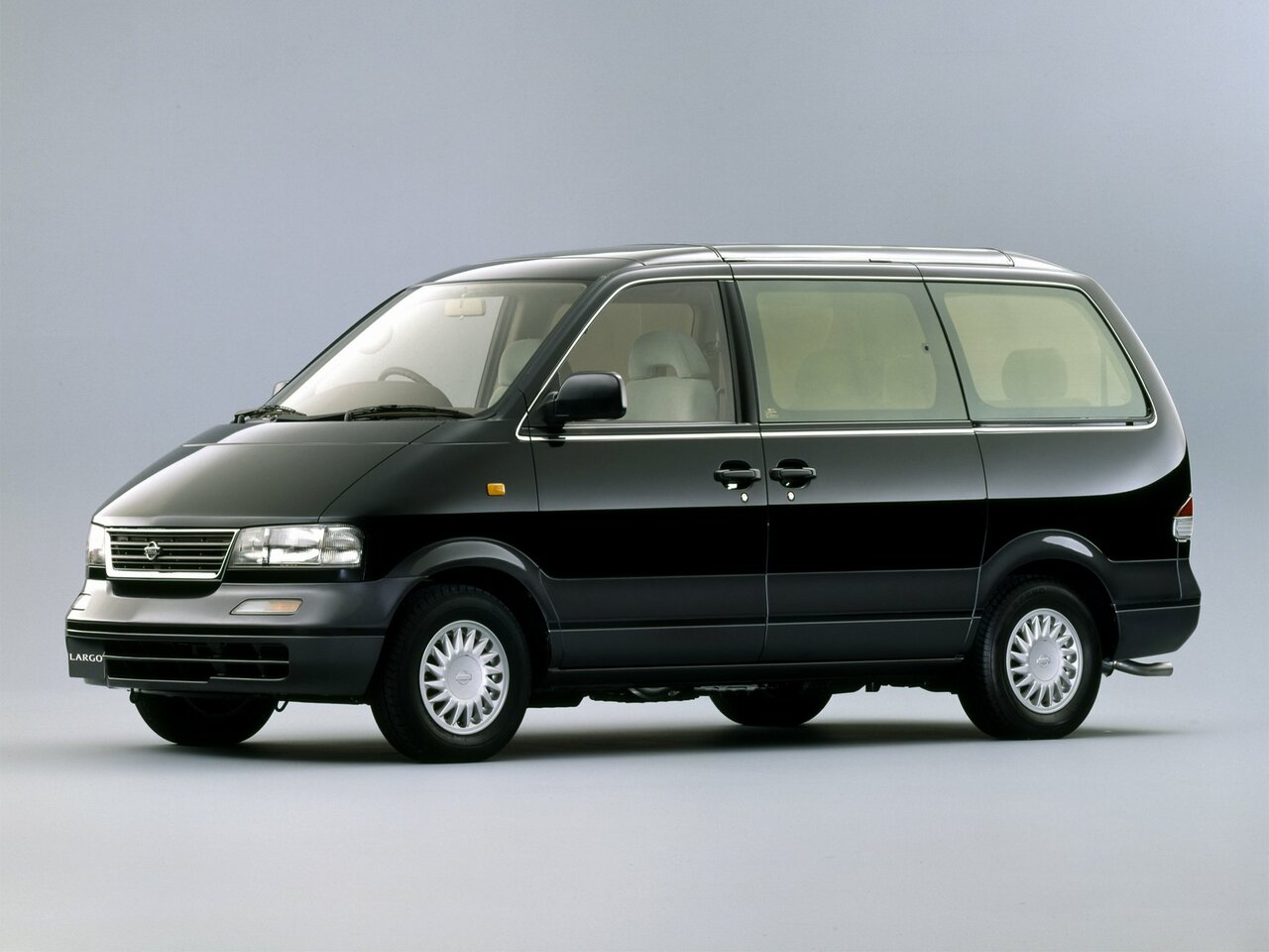 Nissan Largo III (W30)