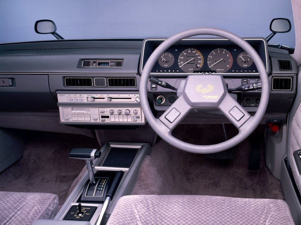 Nissan Laurel IV (C31)
