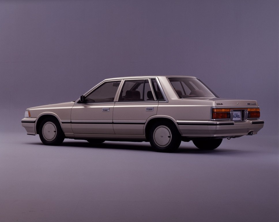 Nissan Laurel V (C32)