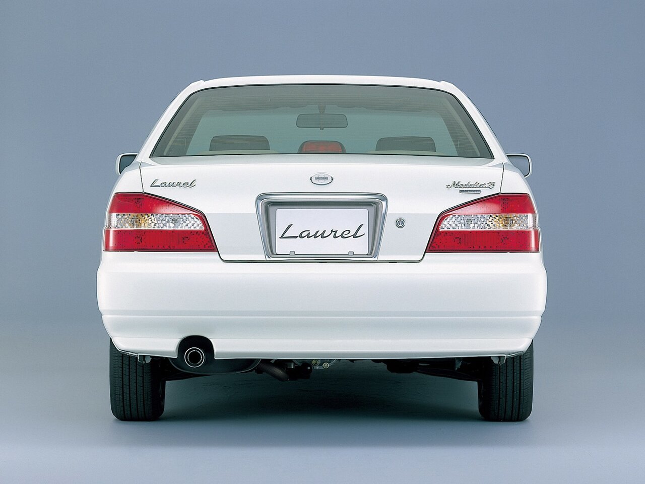 Nissan Laurel VIII (C35)