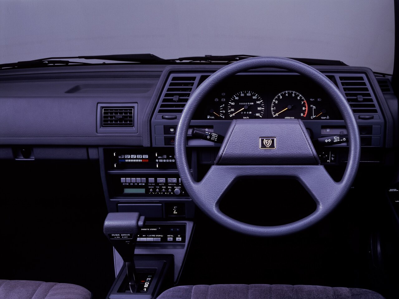 Nissan Laurel Spirit II (B12L)
