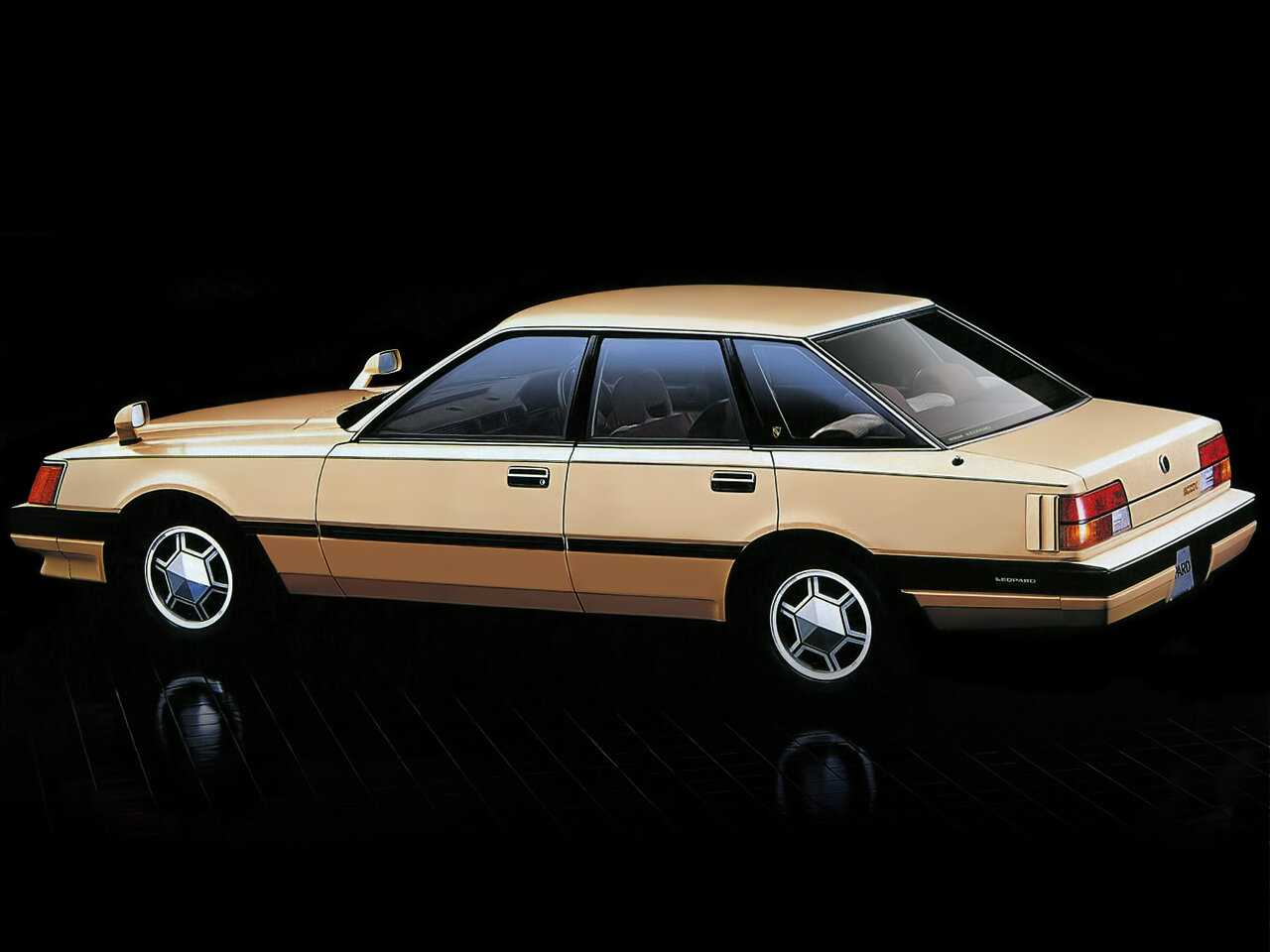 Nissan Leopard I (F30)