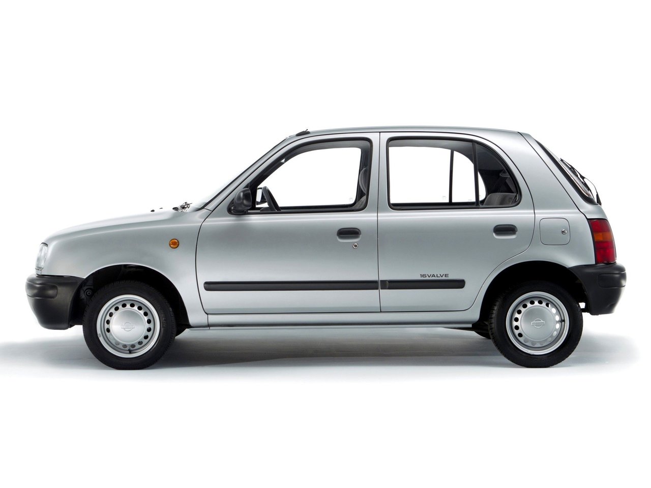 Nissan March II (K11)