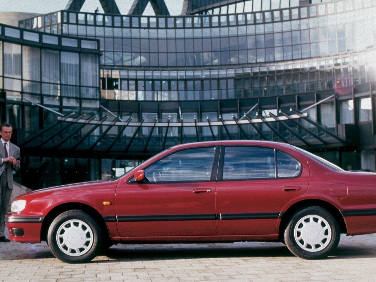 Nissan Maxima IV (A32)