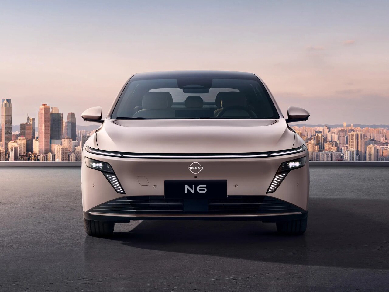 Nissan N6 Седан