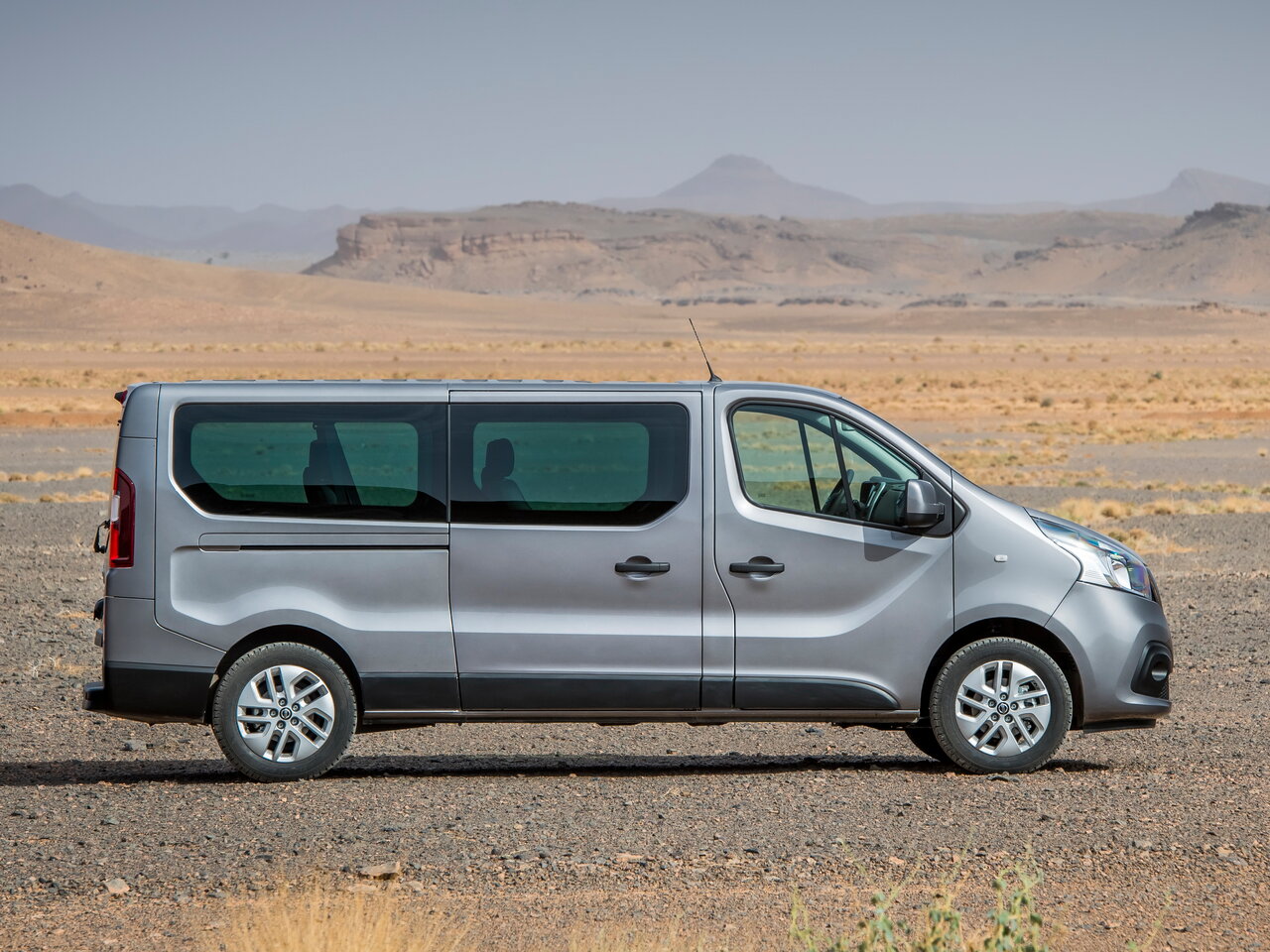 Nissan NV300 2016 – 2021