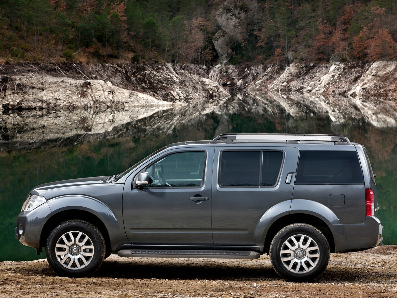 Nissan Pathfinder III Рестайлинг